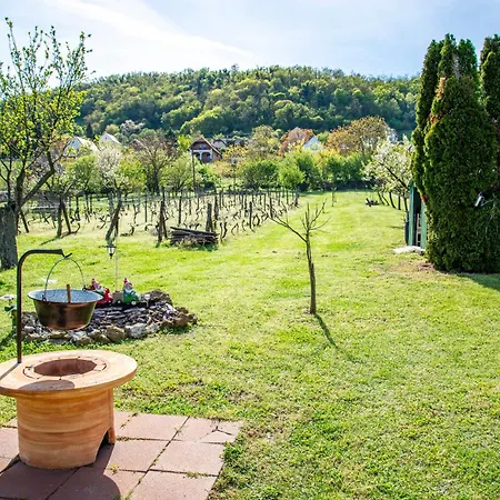 Nosztalgia Nyaralohaz Holiday home *