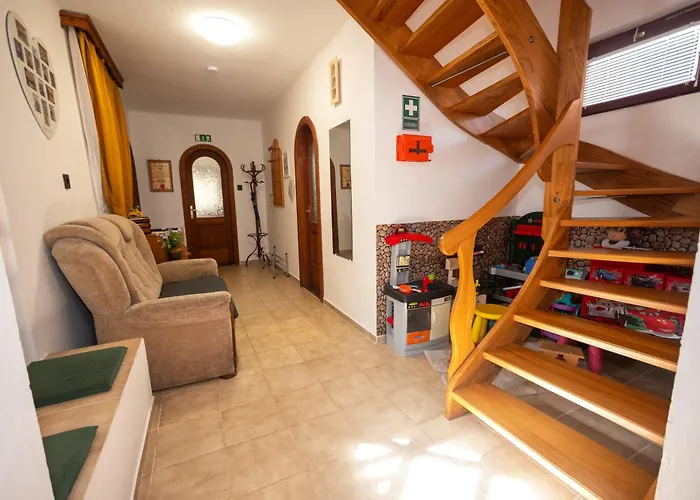 Nosztalgia Nyaralohaz בית נופש *