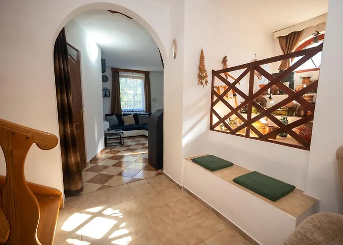 Nosztalgia Nyaralohaz *